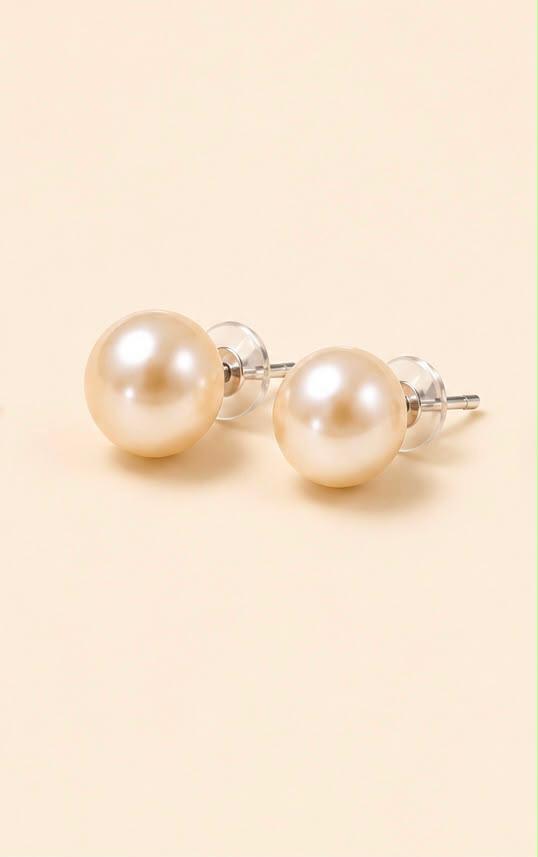 PEARL STUDS